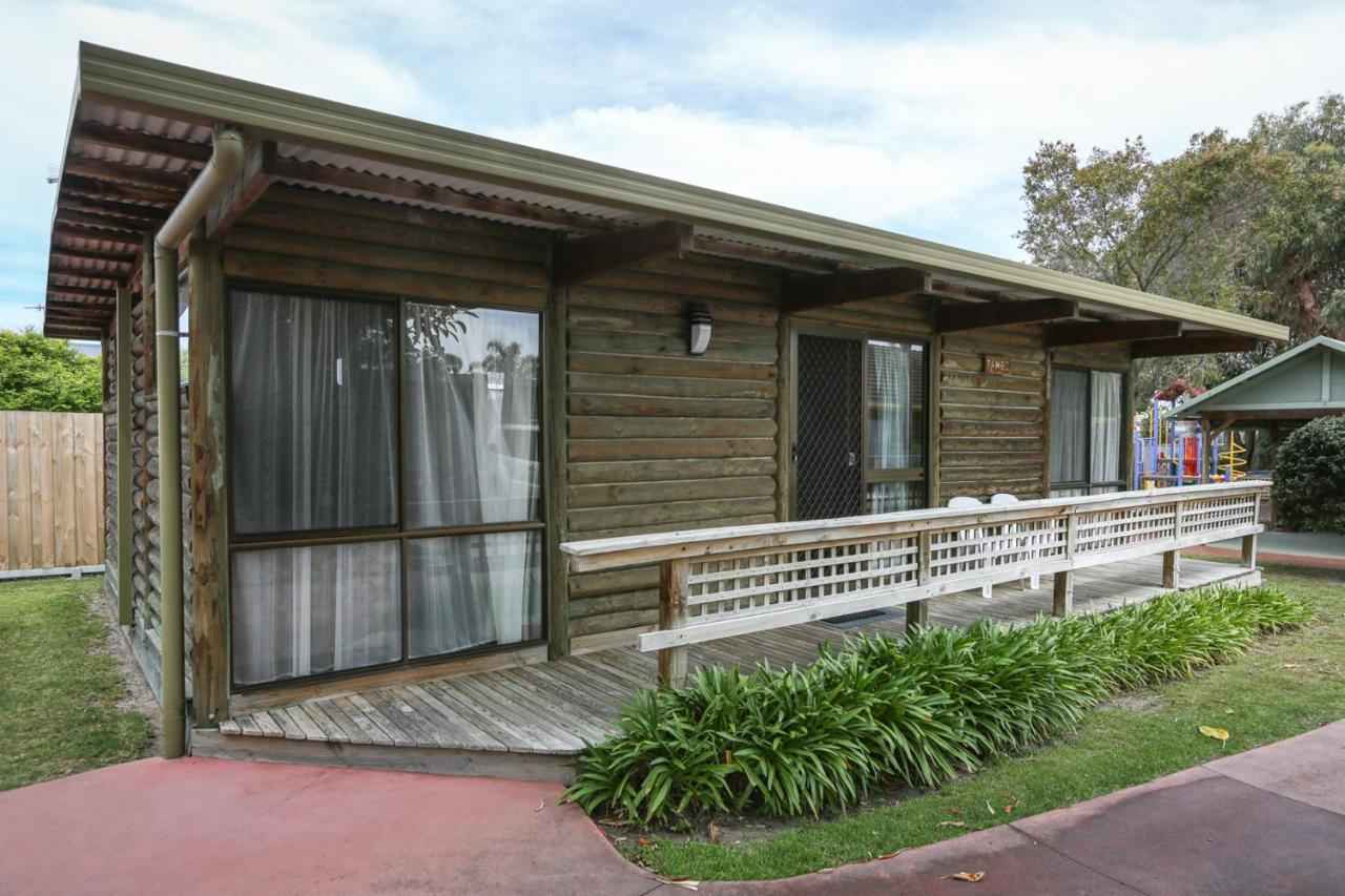 Lazy Acre Log Cabins Lakes Entrance Oda fotoğraf